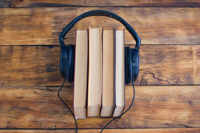 Discover the world of free audio books and immerse yourself!